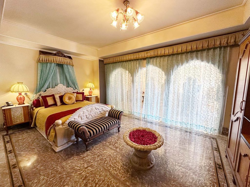 シヴ・ヴィラス・リゾート・ジャイプール ベッドルーム